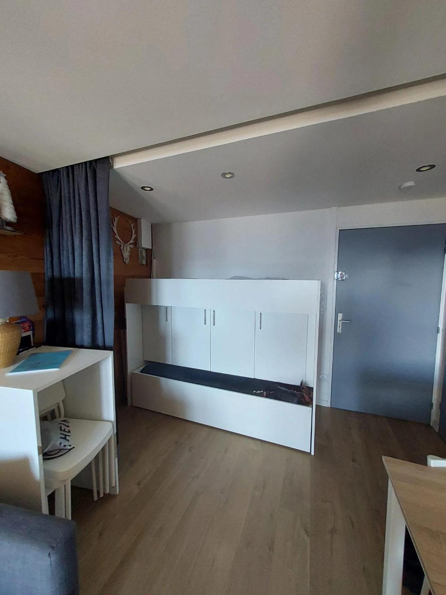 Studio avec terrasse amenagee a L'Alpe d'Huez Esterno foto