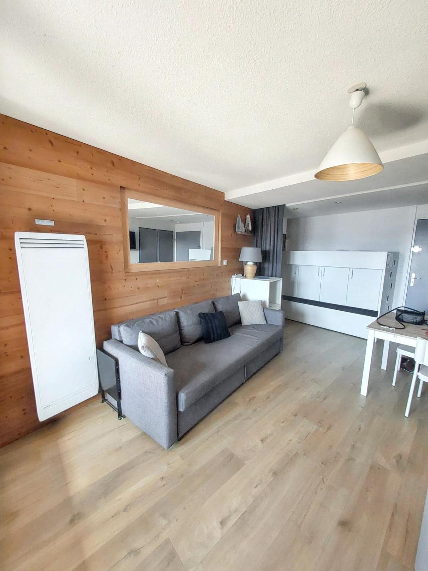 Studio avec terrasse amenagee a L'Alpe d'Huez Esterno foto